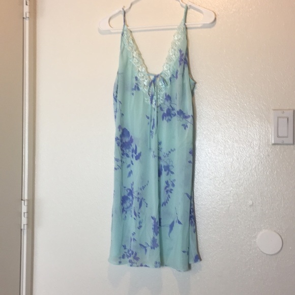 Vintage Alexandra Nicole Peignoir Set - Picture 4 of 8